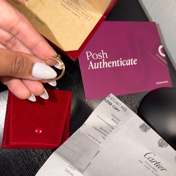 100% Authentic Cartier Gold Small Juste in Clou Ring - Picture 6 of 11